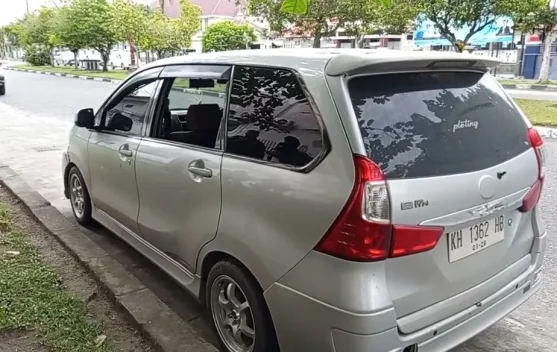 Mobil Parkir di Dekat Rumah Jabatan Gubernur jadi Sasaran Pencurian Pecah Kaca