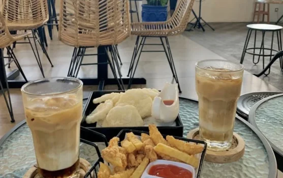 Ngopi Santai Jadi Tempat Bertukar Cerita