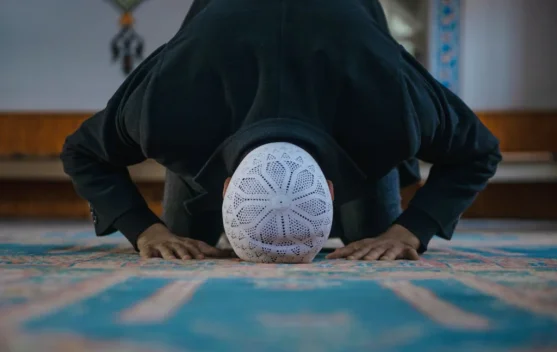 Iktikaf Jadi Ruang Melepaskan Diri Dari Tuntutan Sosial