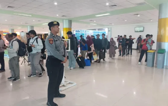 Penumpang Pesawat Kalteng Menurun, Kapal Laut Meningkat