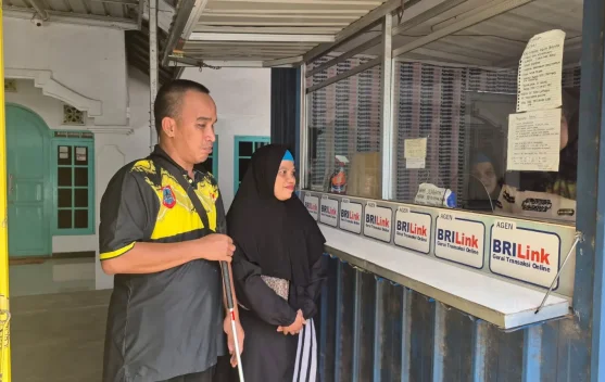 Ketangguhan Sigit, Menembus Keterbatasan Netra demi Kemandirian Ekonomi