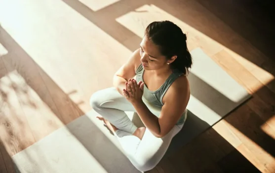 Hari Yoga Internasional 2026, Promosikan Kiat Penuaan yang Sehat melalui Yoga