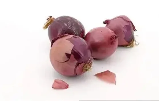 Kulit Bawang Merah untuk Kesehatan dan Lingkungan