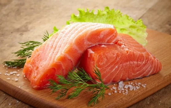 Ikan Salmon Kaya Nutrisi yang Dukung Tumbuh Kembang dan Kecerdasan