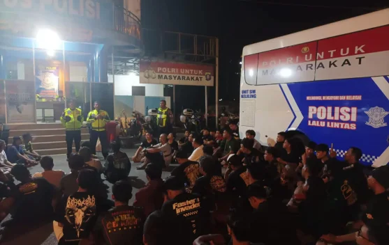 Rangkul Komunitas Otomotif Gaungkan Tertib Berlalu Lintas