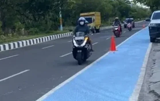 Inspektorat Kalteng Awasi Ketat Proyek Marka Jalan Biru
