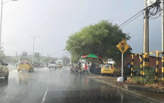 Kabut Tipis Dampak Karhutla, Disdik Palangka Raya Tunggu Rekomendasi Dinkes
