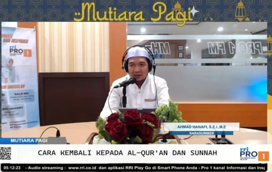 Memahami Cara Kembali kepada Al-Qur'an dan Hadist