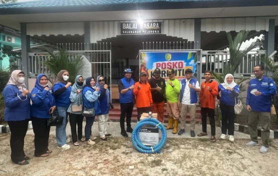 Syauqie Salurkan Mesin Pompa Air Bantu Atasi Karhutla Palangka Raya