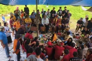 Ritual Nyakean, Prosesi Sakral Memasukkan Tulang ke Sandung dalam Upacara Tiwah
