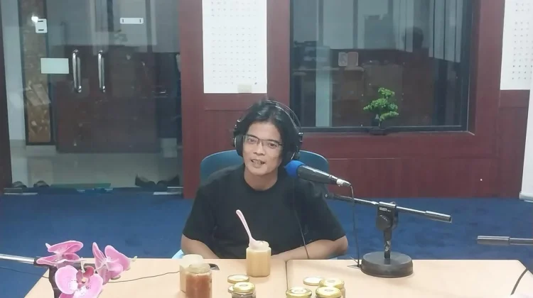 Madu Fadlan Utamakan Keaslian tanpa Janji Penyembuhan