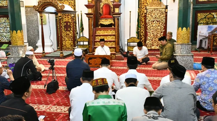 Kakanwil Kemenag Sumsel Sampaikan Tausiyah Berbuka Melalui RRI