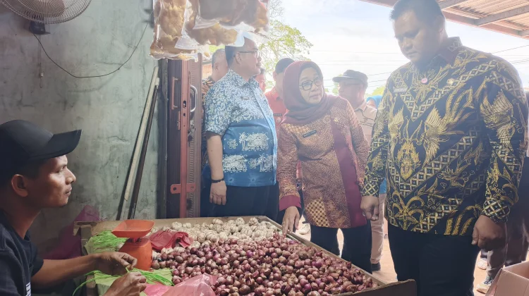 Pantau Lonjakan Harga, Pemkab Banyuasin Sidak Pasar Rawa Maju