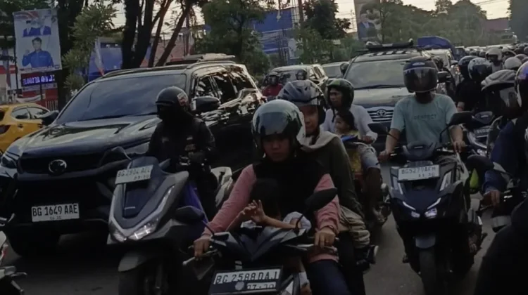 Tips Aman Astra Motor Berkendara saat Puasa