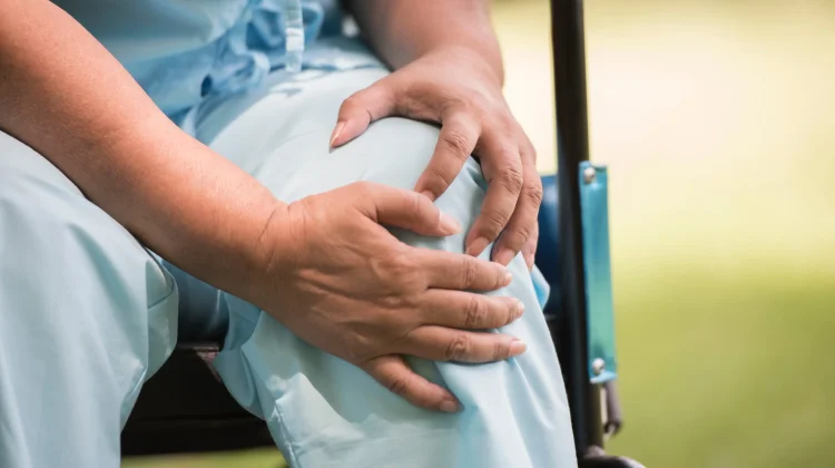 Nyeri Sendi Bukan Selalu Rematik, Ini Penjelasan Medisnya