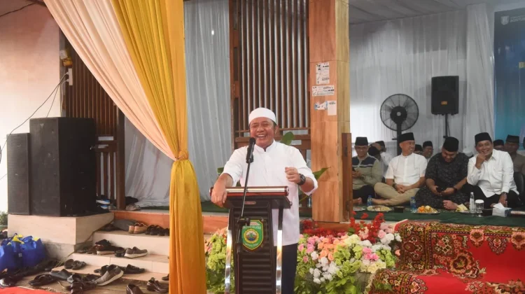Safari Ramadan di Banyuasin, Herman Deru Santuni Anak Yatim