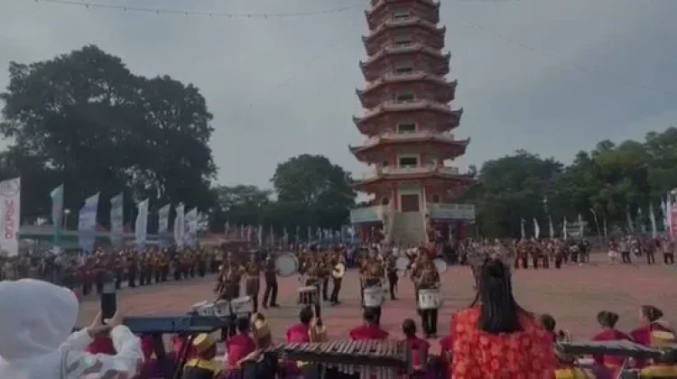 Marching Band Cakrawala Meriahkan Cap Go Meh Pulau Kemaro