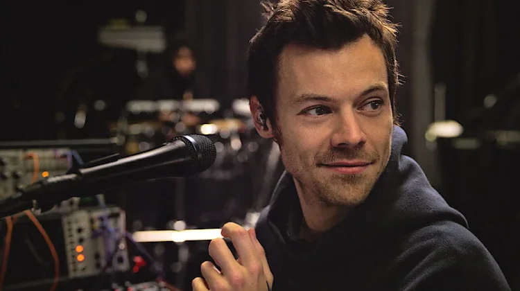 Netflix Tayangkan Konser Harry Styles: One Night in Manchester