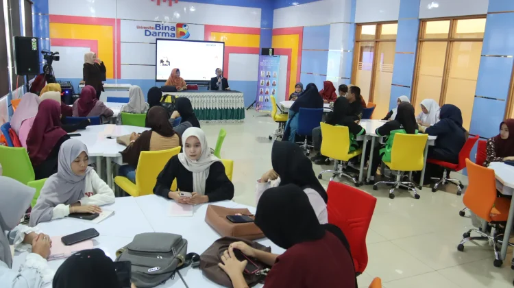 Pengenalan Pantun Kelakar Betok dalam Irama Lagu Daerah