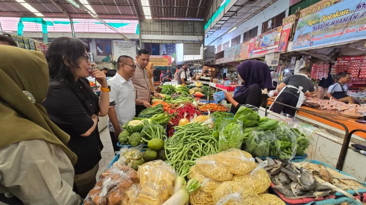 Stok Aman, Satgas Saber Pelanggaran Harga Pusat Sidak di Pasar Lemabang Palembang