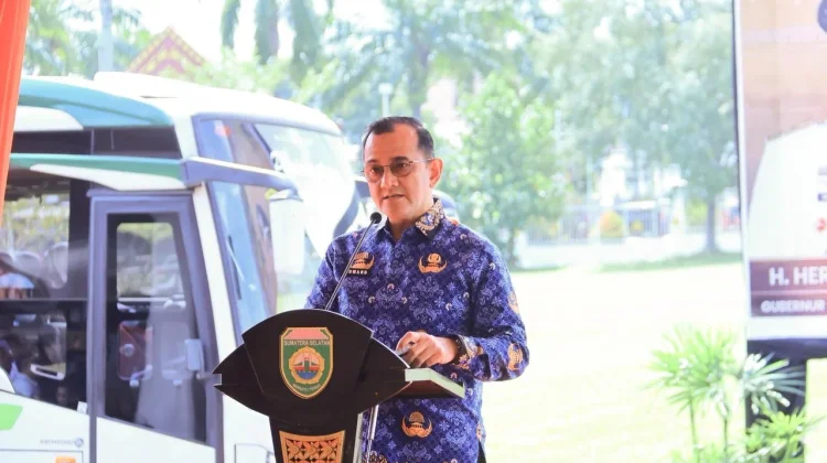 Sekda Sumsel Lepas Ratusan Pemudik Gratis Lebaran 2026