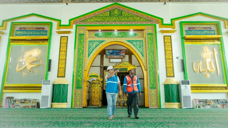 PLN UID S2JB Jaga Keandalan Listrik saat Salat Idulfitri