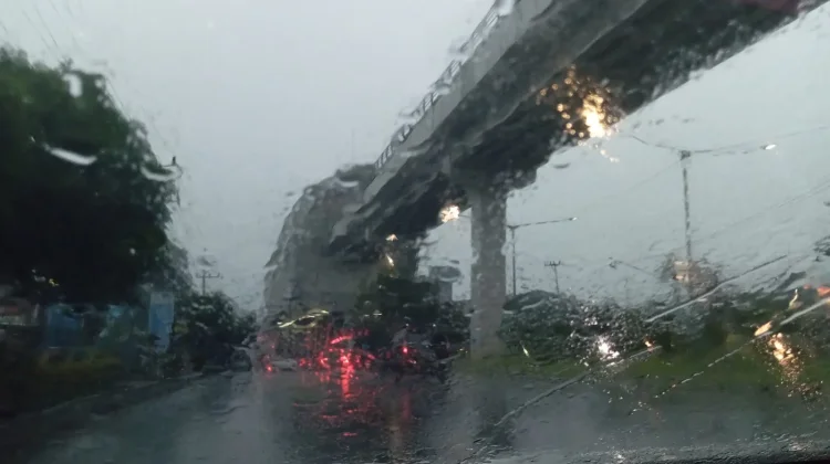 Prakiraan Cuaca Palembang 29 Maret 2026, Pagi Berawan Siang Hujan