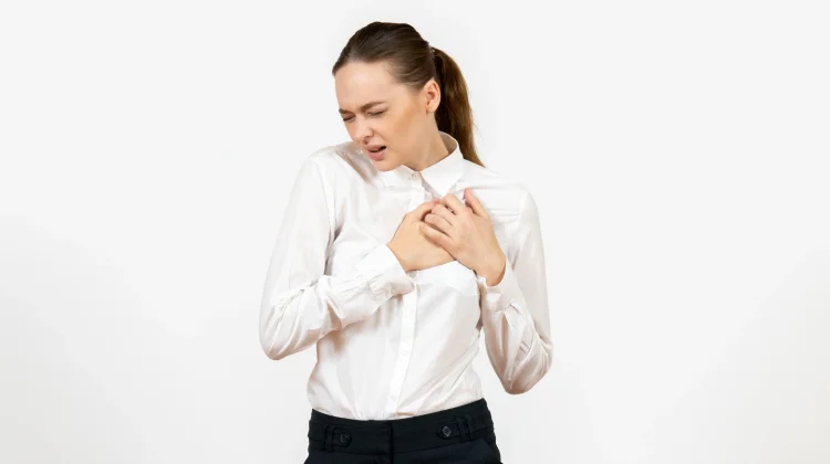 Mengenal Angina, Nyeri Dada yang Perlu Diwaspadai sejak Dini