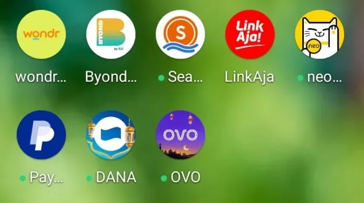 Lindungi Data, Gunakan Mobile Banking Secara Aman