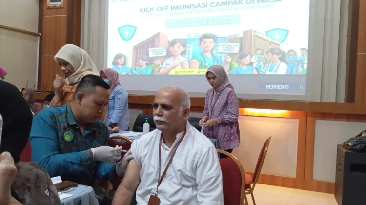 Kasus Campak Meningkat, RSMH Palembang Gelar Vaksinasi Campak Rubela bagi Nakes