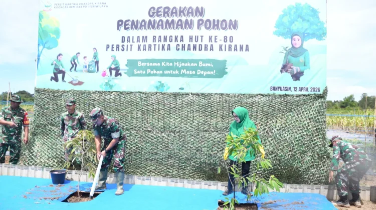 Hijaukan Negeri, Korem 044/Gapo Gelar Gerakan Penanaman Pohon