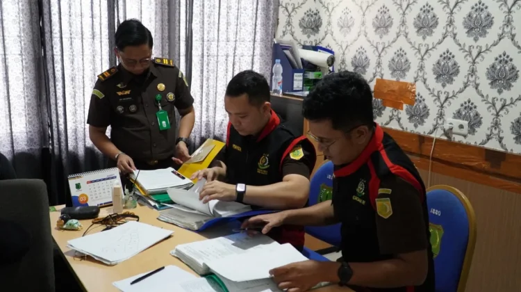Kejari Muba Geledah Kantor Bupati Terkait Dugaan Korupsi Aset Daerah
