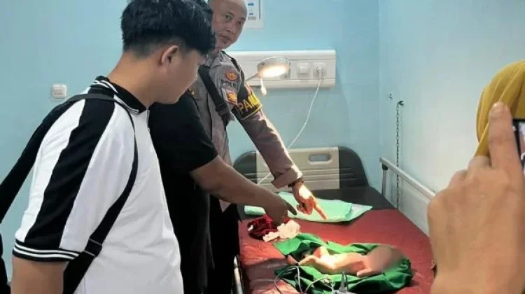 Bayi Perempuan Ditemukan di Semak, Polisi Buru Pelaku