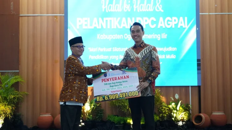 Pemkab OKI Cairkan Rp6,9 Miliar THR dan Gaji 13 Guru PAI Periode 2023-2025