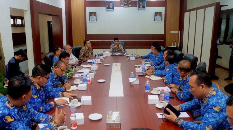 Wabup Muba Targetkan Migrasi Listrik MEP ke PLN Tuntas 15 Mei 2026