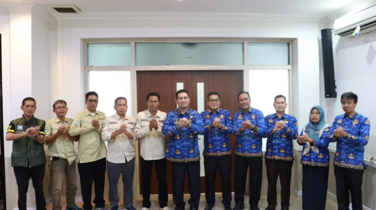 Sekda Muba Ajak GWI Kawal Program Pembangunan Melalui Berita Positif