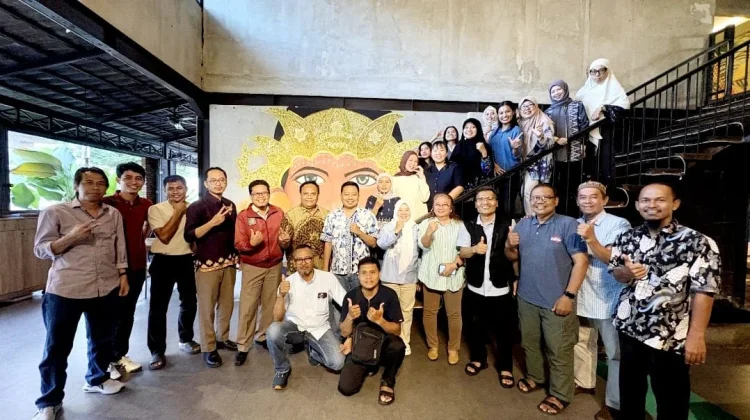 Sinergi DKPP dan PDHI Sumsel Percepat NKV Peternakan Ayam