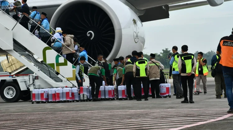 Jemaah Haji Kloter I Embarkasi Palembang Tiba di Madinah
