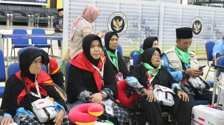 Bandara SMB II Buka Jalur Prioritas Lansia untuk Haji 2026