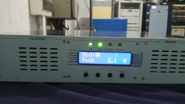 Peran Penting FM Exciter dalam Pemancar Radio
