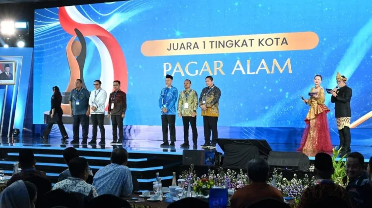 Pemkot Pagar Alam Terima Penghargaan Penurunan Tingkat Pengangguran