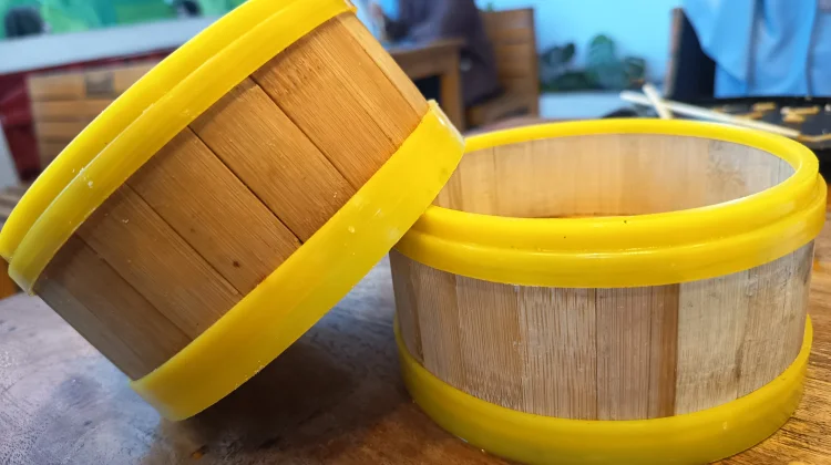 Mangkuk Bambu Jadi Pilihan Wadah Makan Ramah Lingkungan