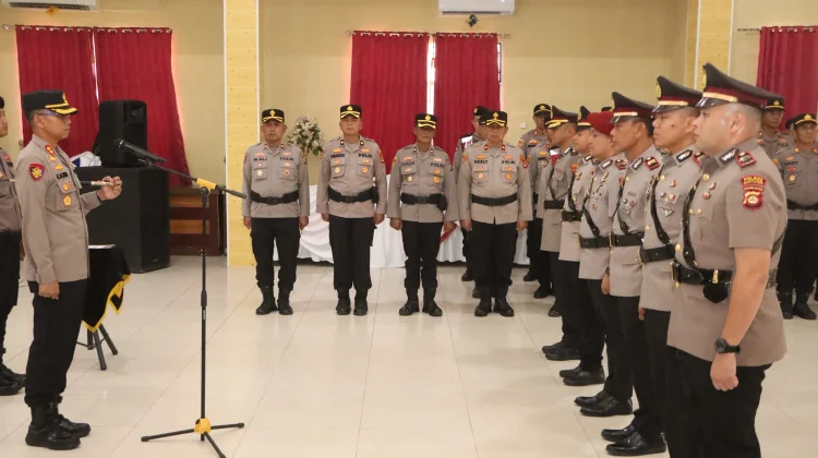 Enam Pejabat Strategis Polres Banyuasin Resmi Berganti Jabatan