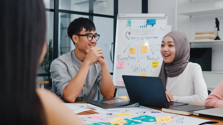 Kemampuan Adaptasi Tingkatkan Daya Saing Profesional di Dunia Kerja Modern