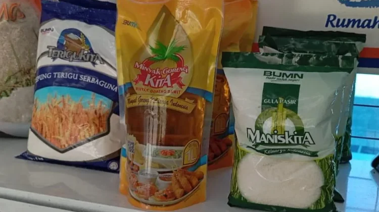 Harga Minyak Kita Dijaga Ketat, Bulog Awasi Pedagang Nakal