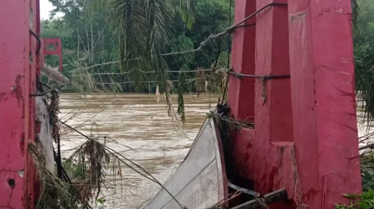 Dampak Banjir Muratara, Lima Jembatan Gantung Putus