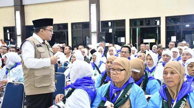 Sakit saat Masuk Asrama, Jemaah Haji Lansia Kloter 13 Palembang Tunda Berangkat