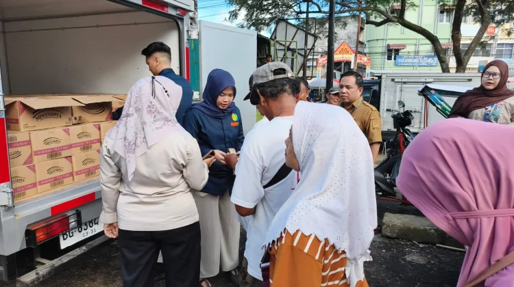 Minyakita Langka di Palembang, Bulog Gelar Pasar Murah