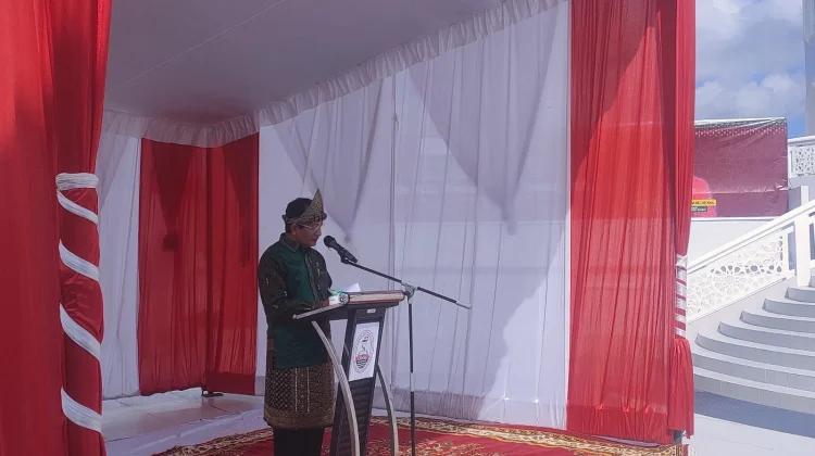 Menteri Agama RI Resmikan Masjid Pusat Peradaban di Kampus UKB
