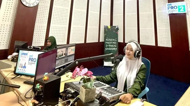 Chaca Siswi Berprestasi Palembang Bagikan Tips Hindari Kenakalan Remaja